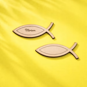Kommunion Geschenk als Holzfisch mit Gravur